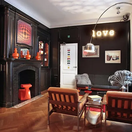 Vintage Hotel
